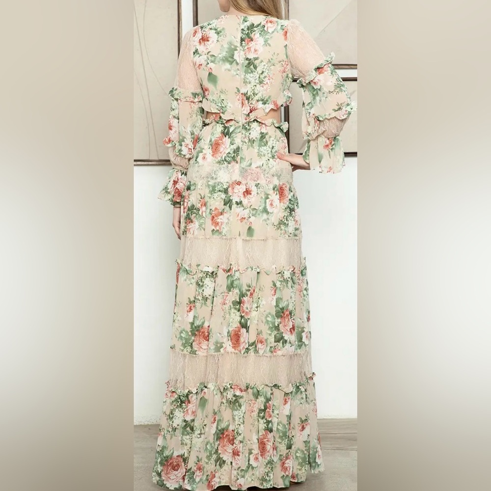 Floral Maxi Tiered Boho Dress.Cut Out & Ruffle/Lace Long Sleeves.NWT - Host Pick - Picture 3 of 13